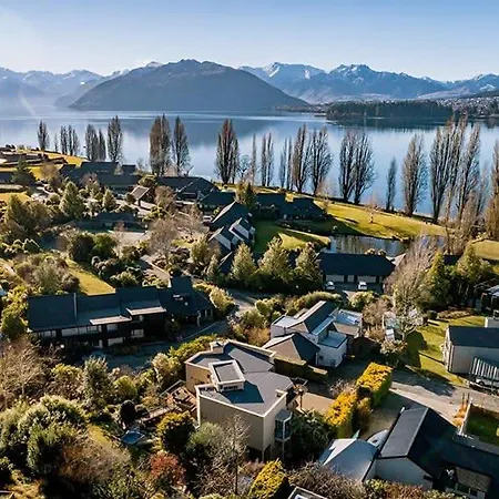 Lake View Villa