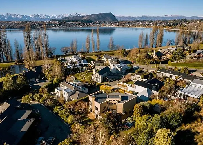 Lake View *